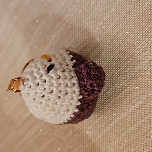 Tiny Bamboo Eagle Keychain - Picture 4 of 6